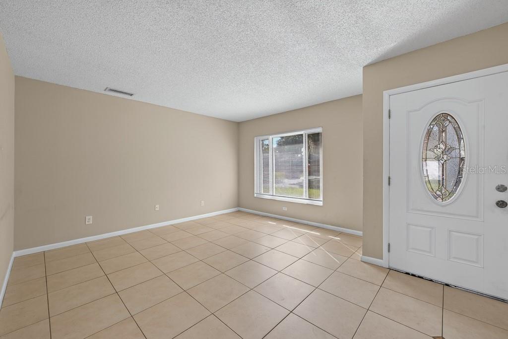 518 WYNNWOOD DR — photo 8