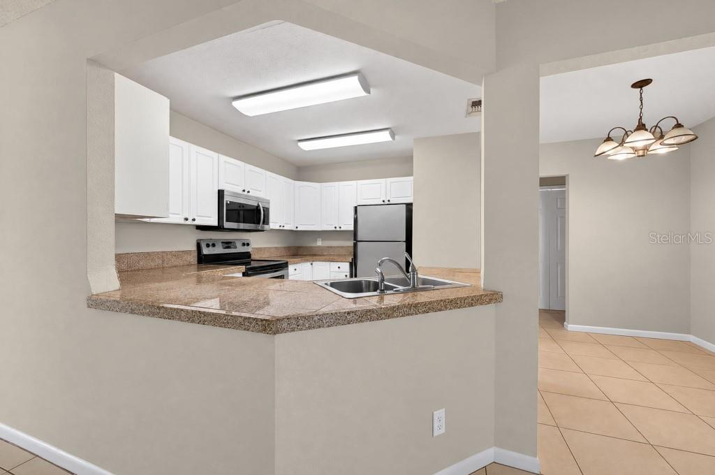 518 WYNNWOOD DR — photo 22
