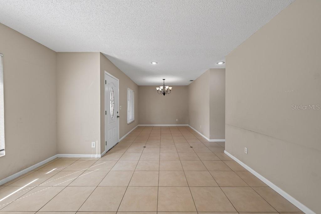 518 WYNNWOOD DR — photo 11