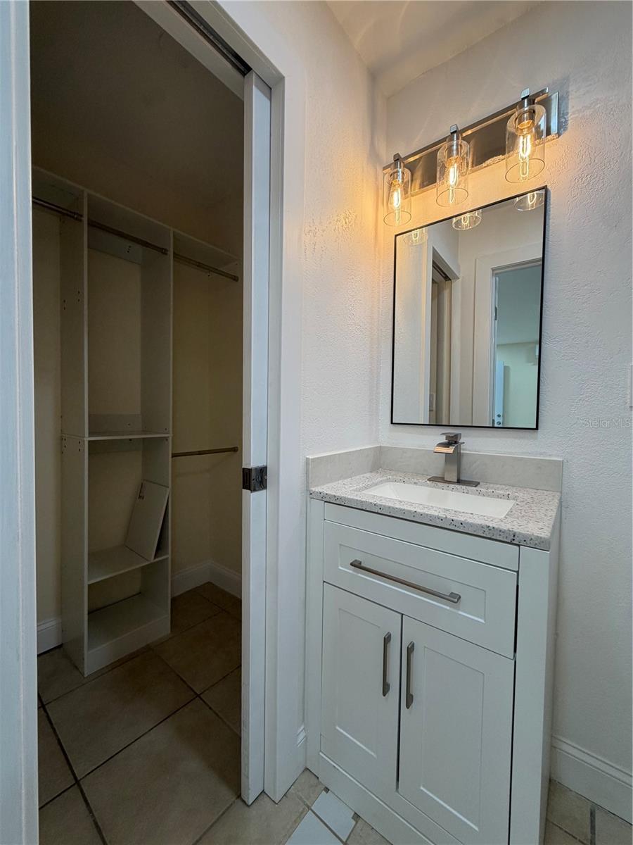 3318 W AILEEN ST — photo 30