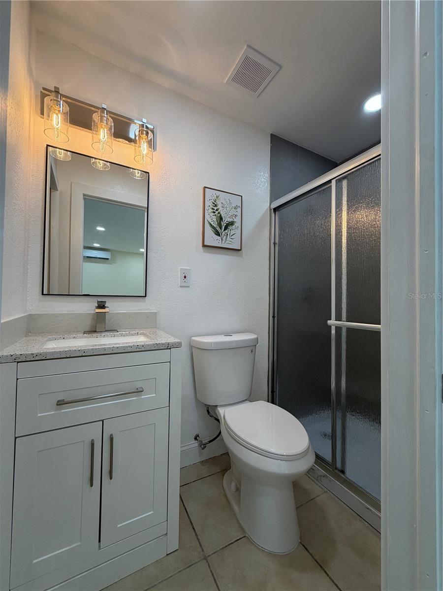 3318 W AILEEN ST — photo 29