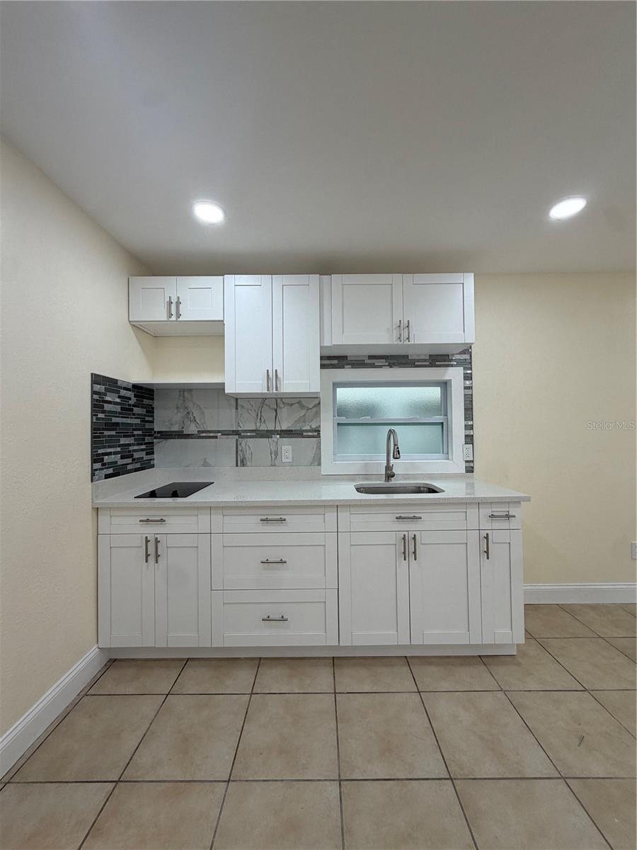 3318 W AILEEN ST — photo 27