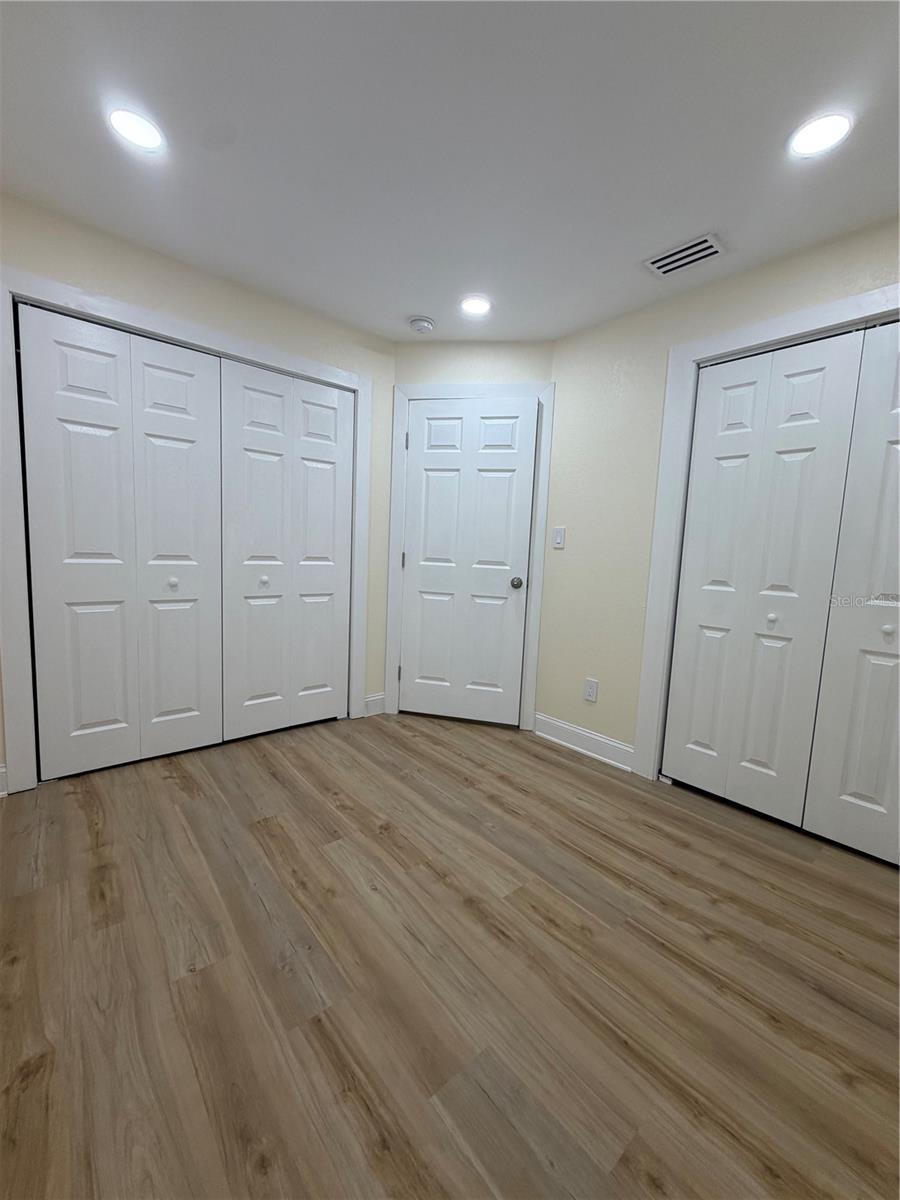 3318 W AILEEN ST — photo 14
