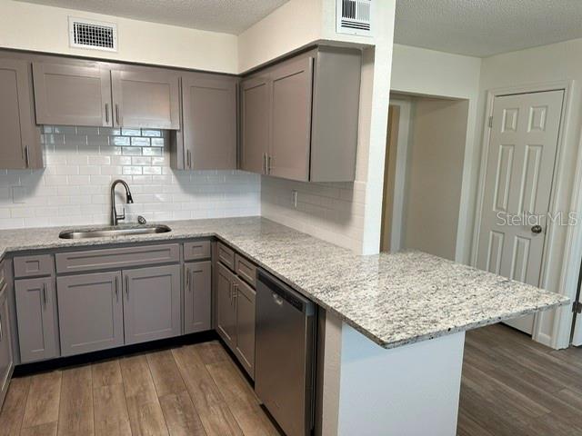 5111 1ST AVE S — photo 32