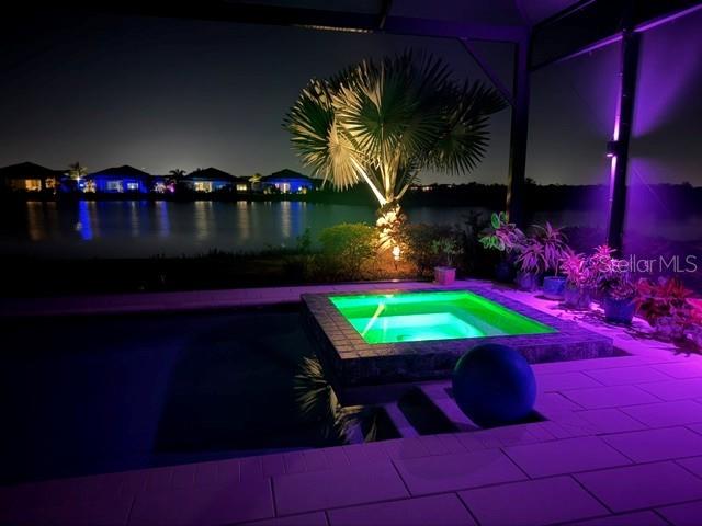 8110 REDONDA LOOP — photo 36