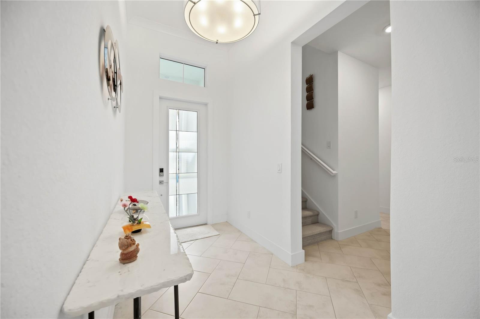 8110 REDONDA LOOP — photo 4