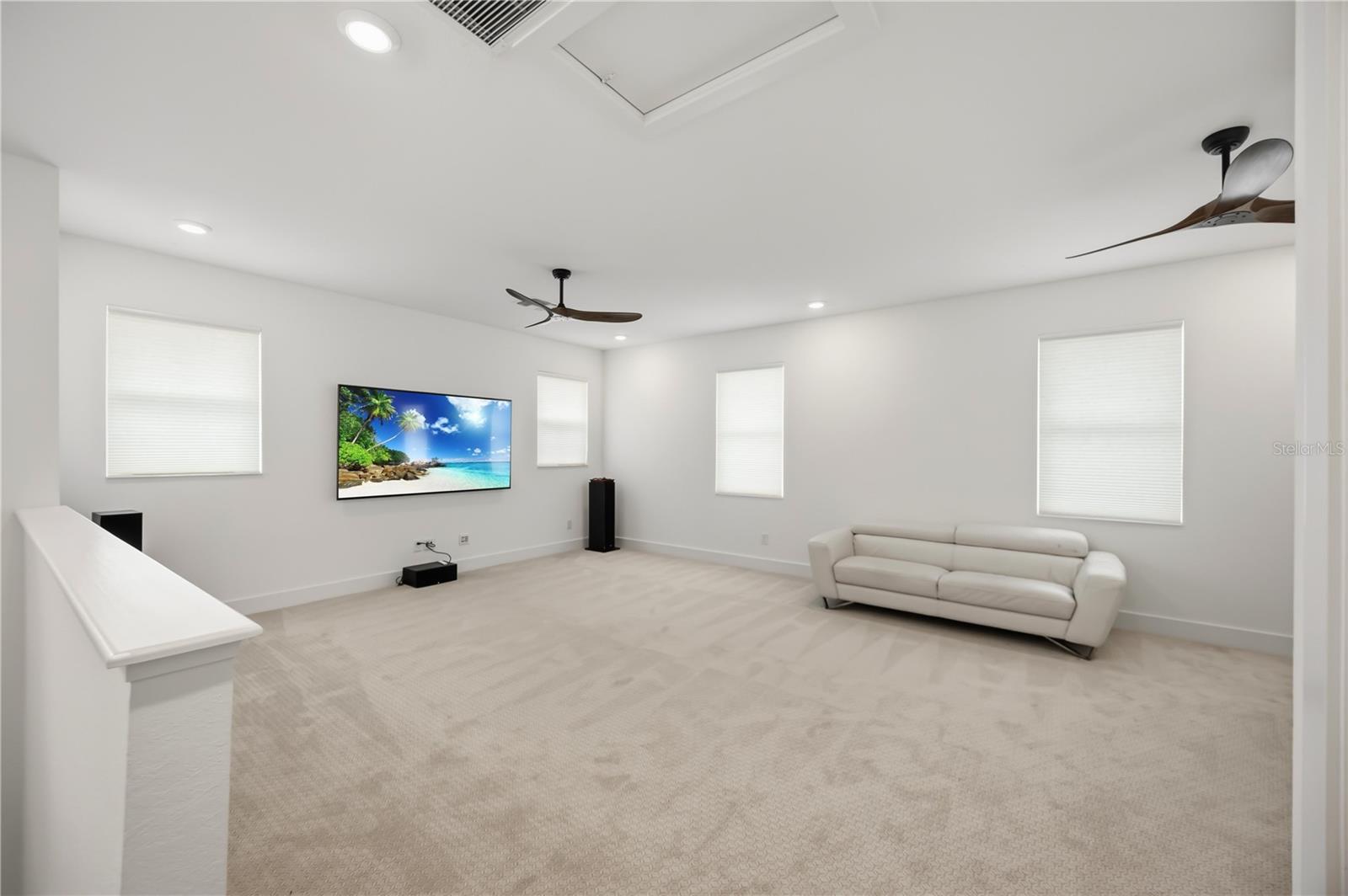 8110 REDONDA LOOP — photo 27