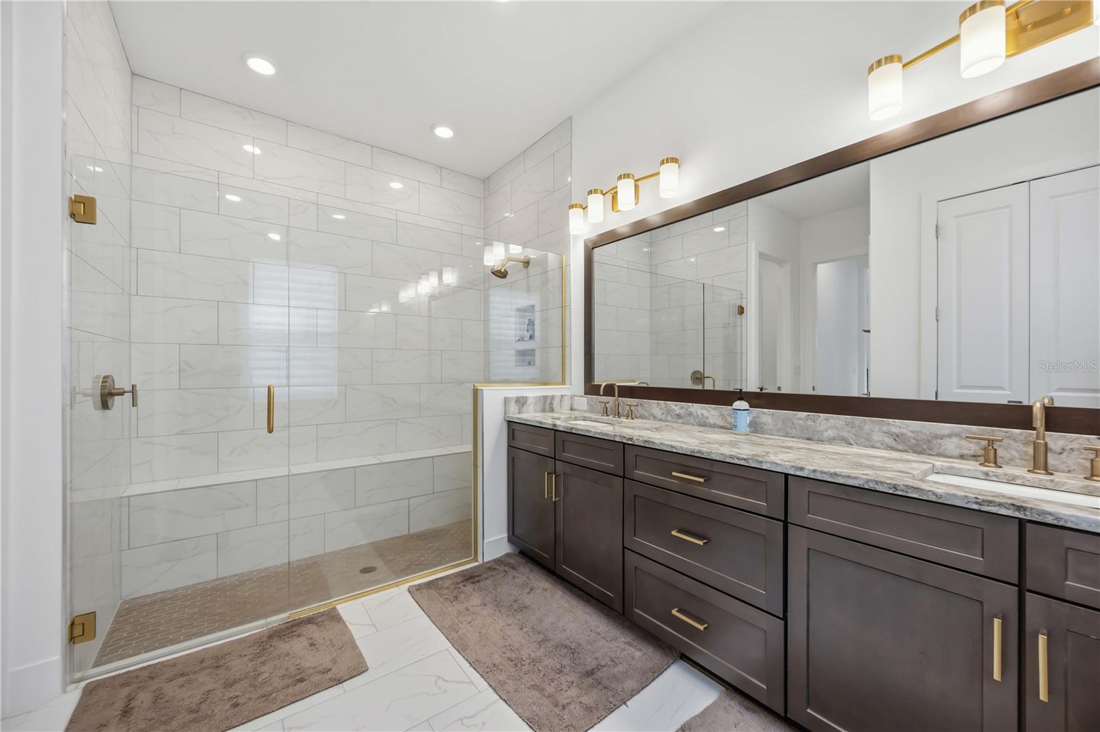 8110 REDONDA LOOP — photo 15