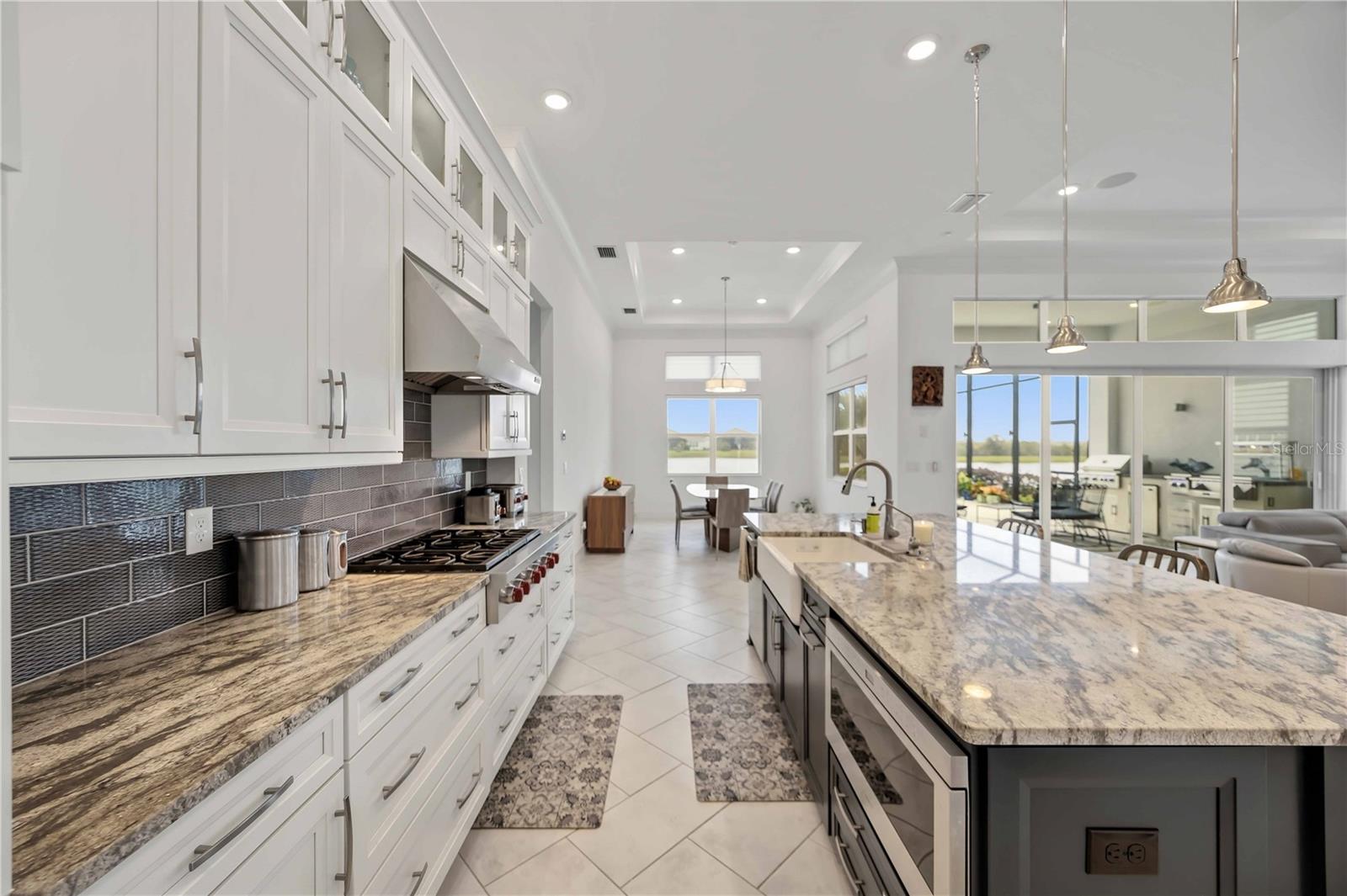 8110 REDONDA LOOP — photo 10