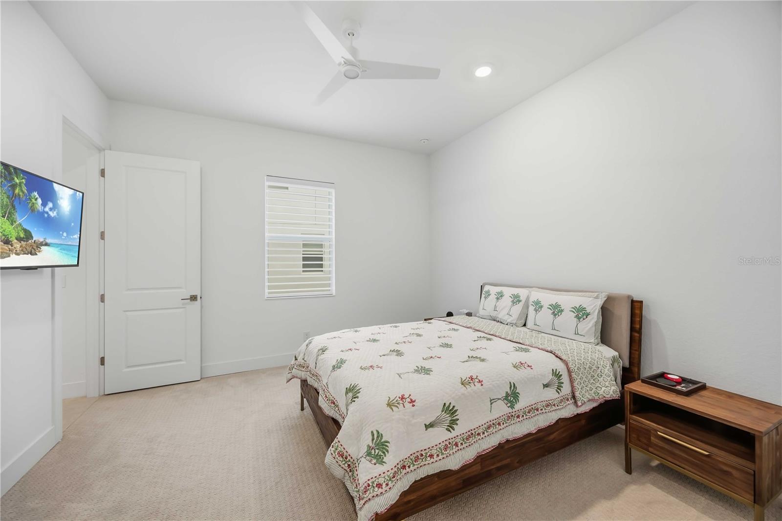8110 REDONDA LOOP — photo 23