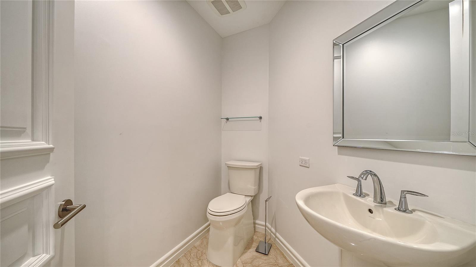 500 S PALM AVE #32 — photo 37