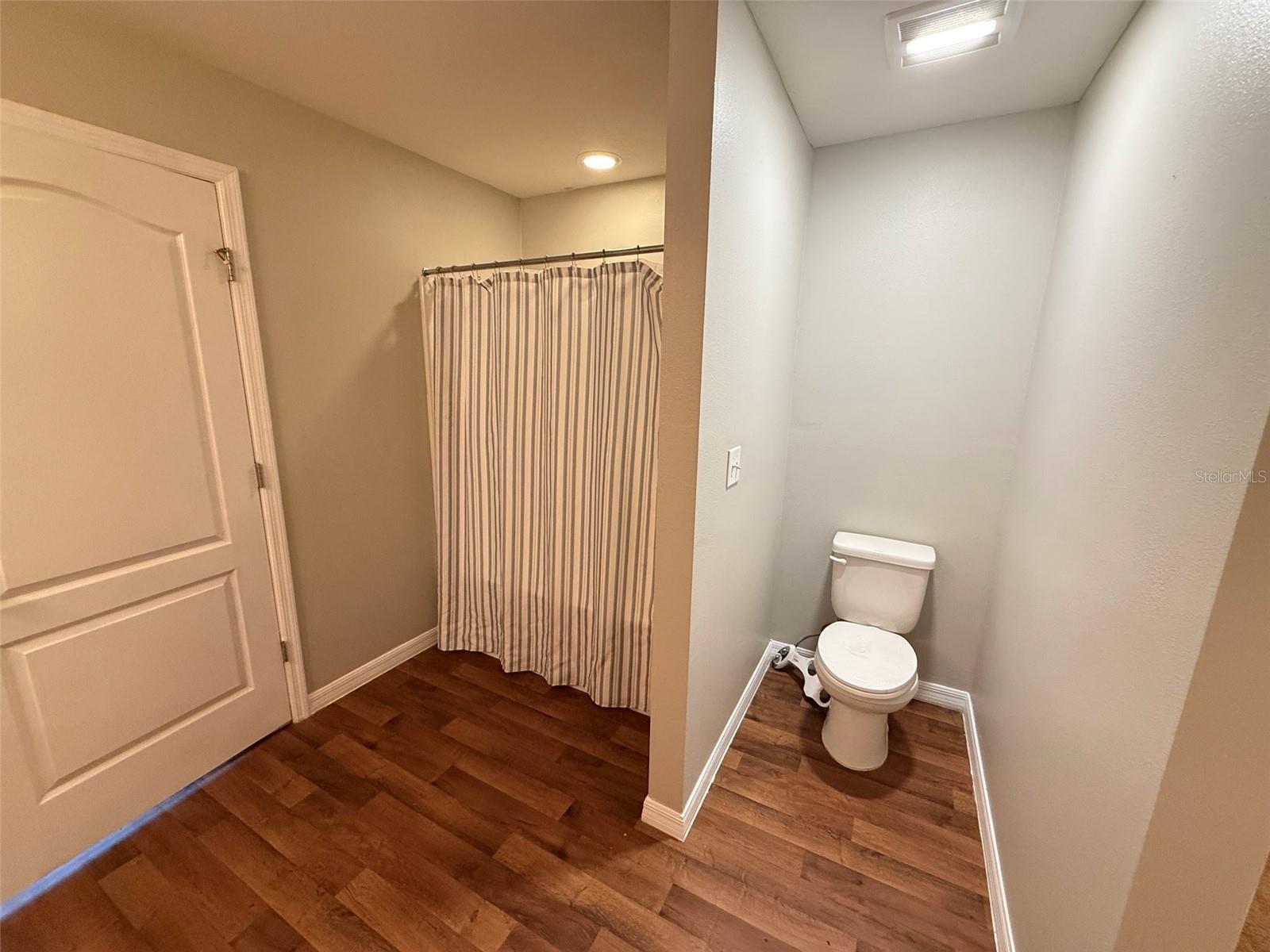 740 CHATHAM WALK DR — photo 9