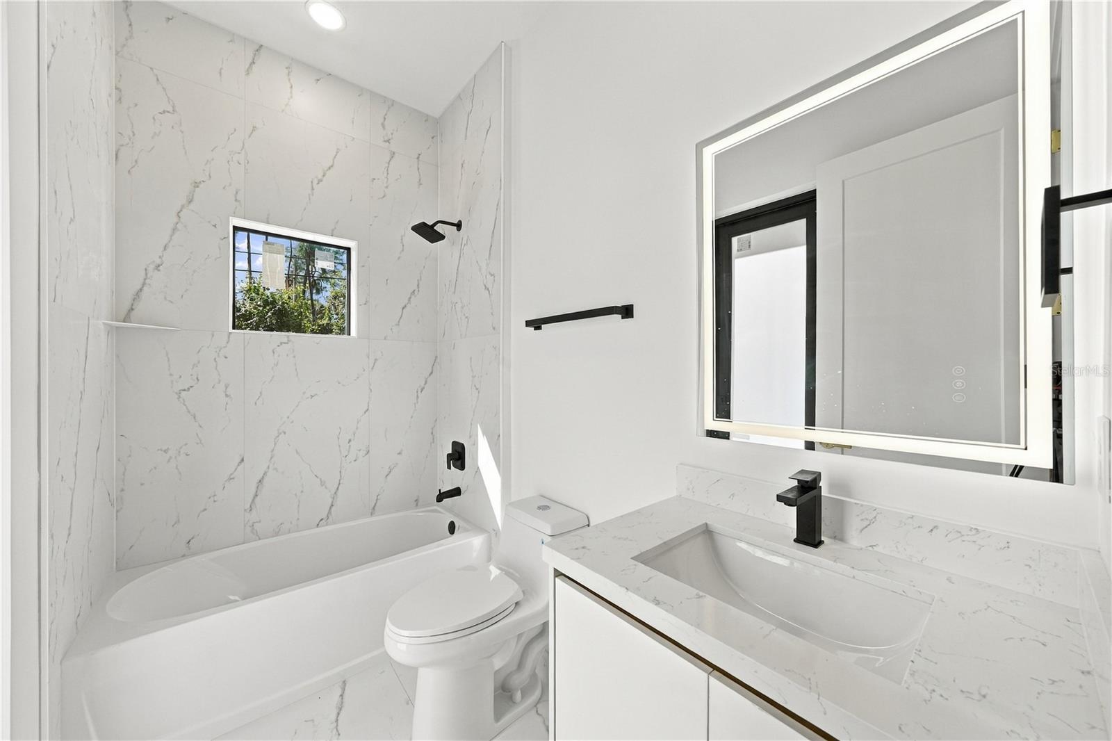 4509 ELDRON AVE — photo 17