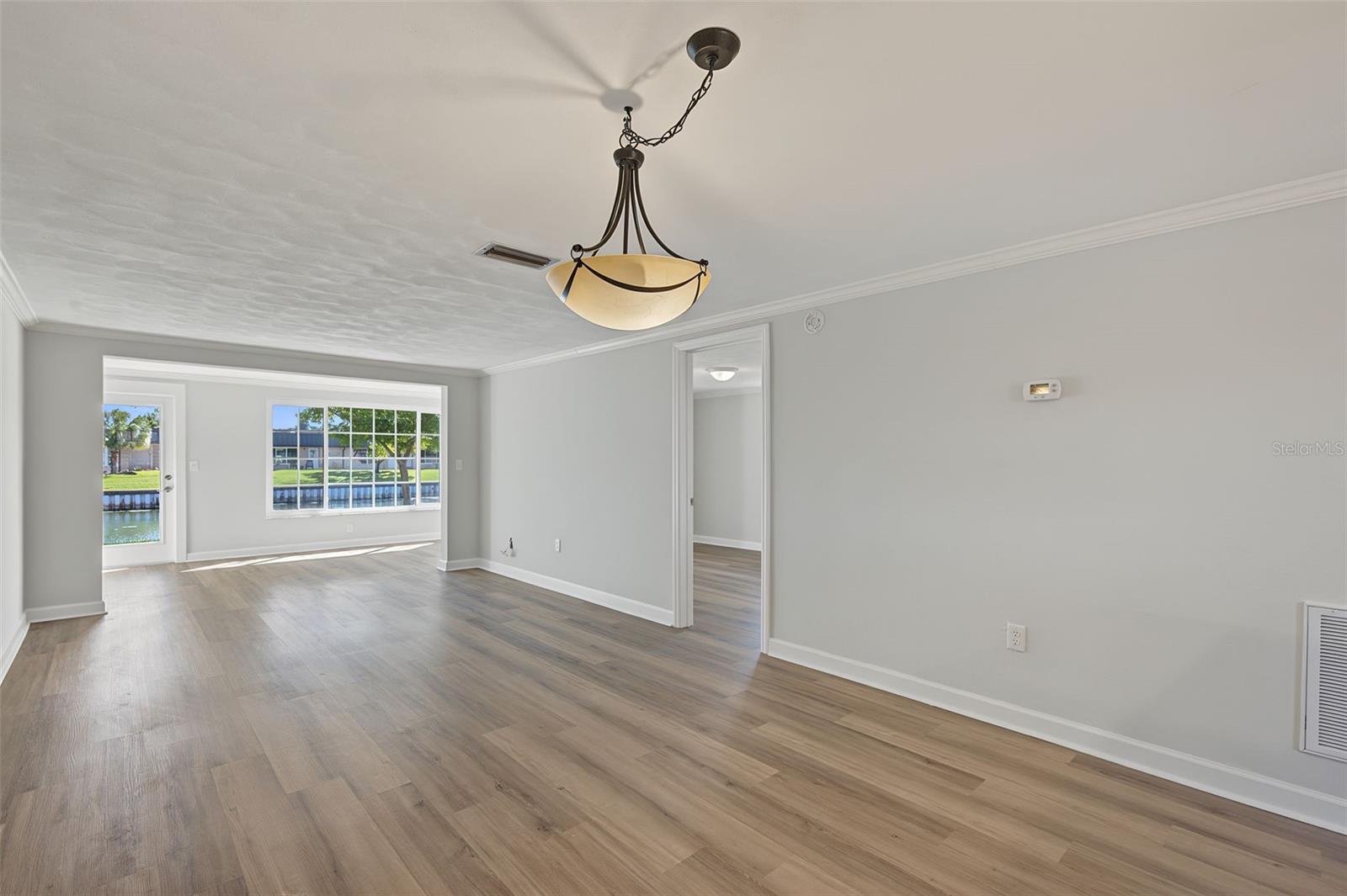 4364 SUMMERSUN DR — photo 11