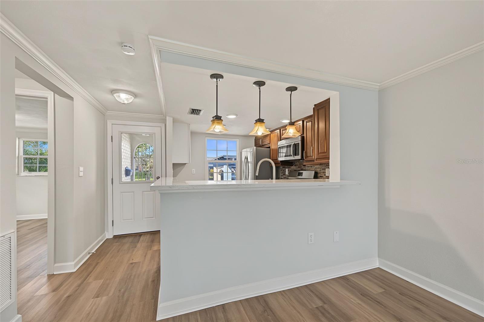 4364 SUMMERSUN DR — photo 12