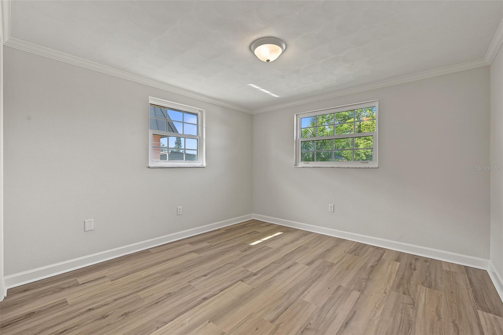4364 SUMMERSUN DR — photo 27