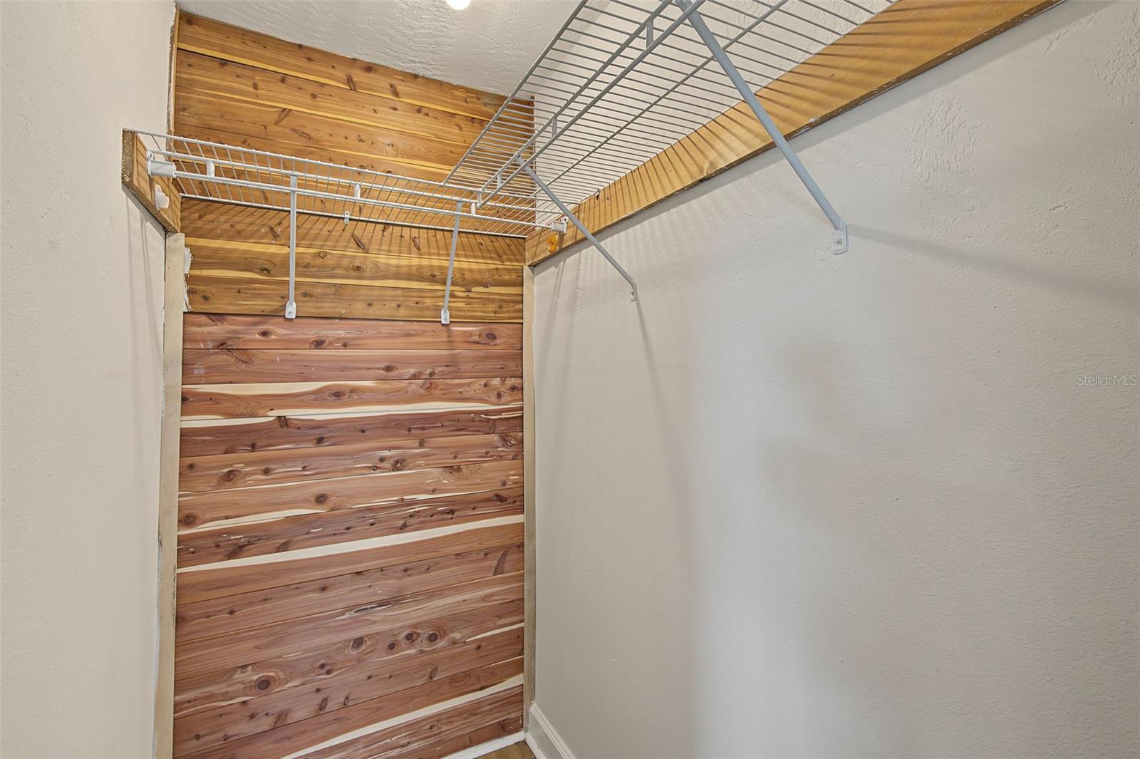 4364 SUMMERSUN DR — photo 26