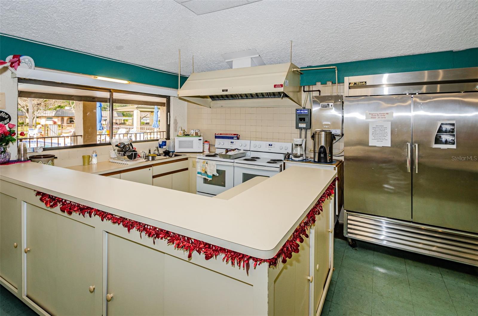 4364 SUMMERSUN DR — photo 46