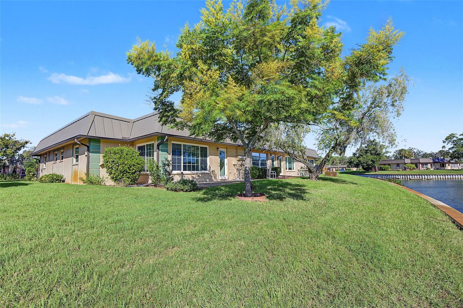 4364 SUMMERSUN DR — photo 37