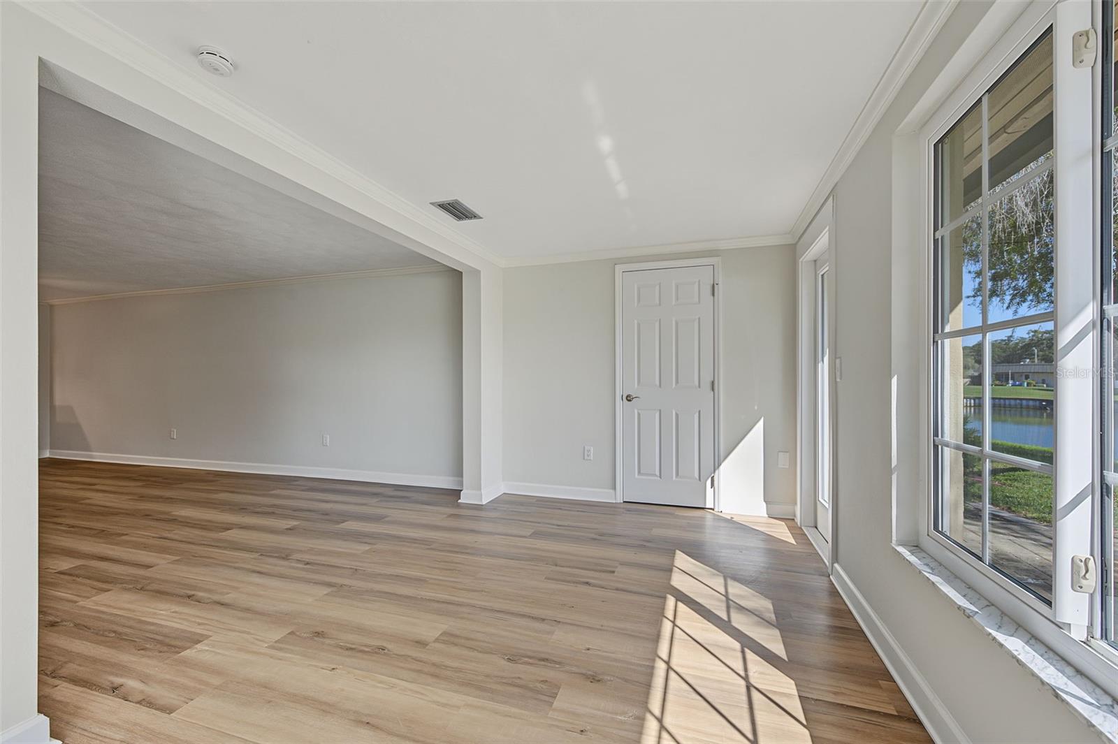 4364 SUMMERSUN DR — photo 21