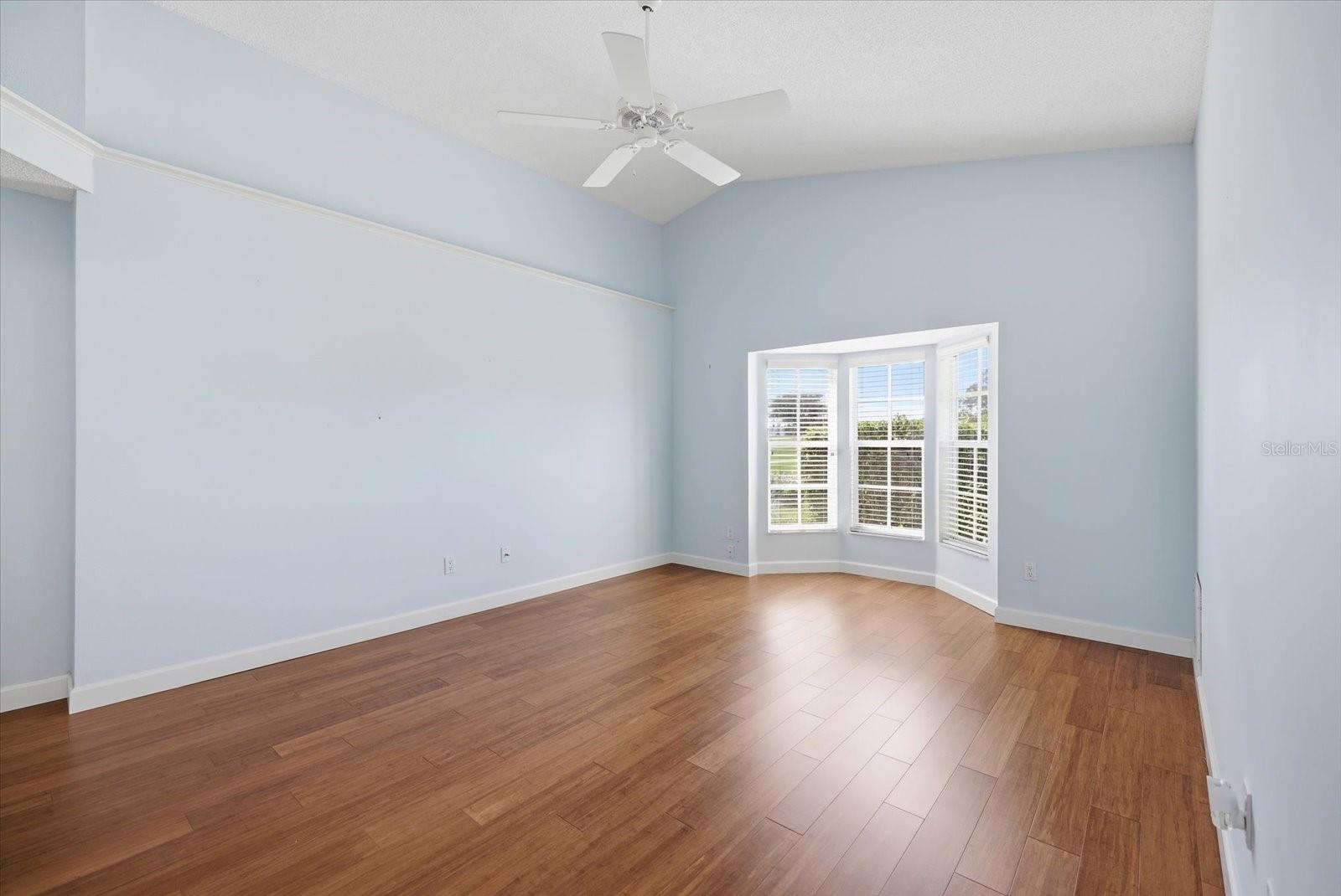 522 CLUBSIDE CIR #10 — photo 11