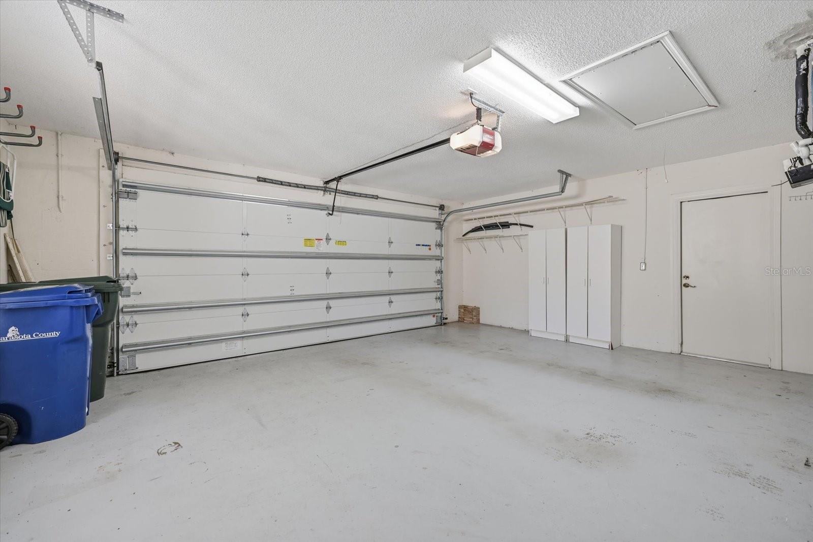 522 CLUBSIDE CIR #10 — photo 24