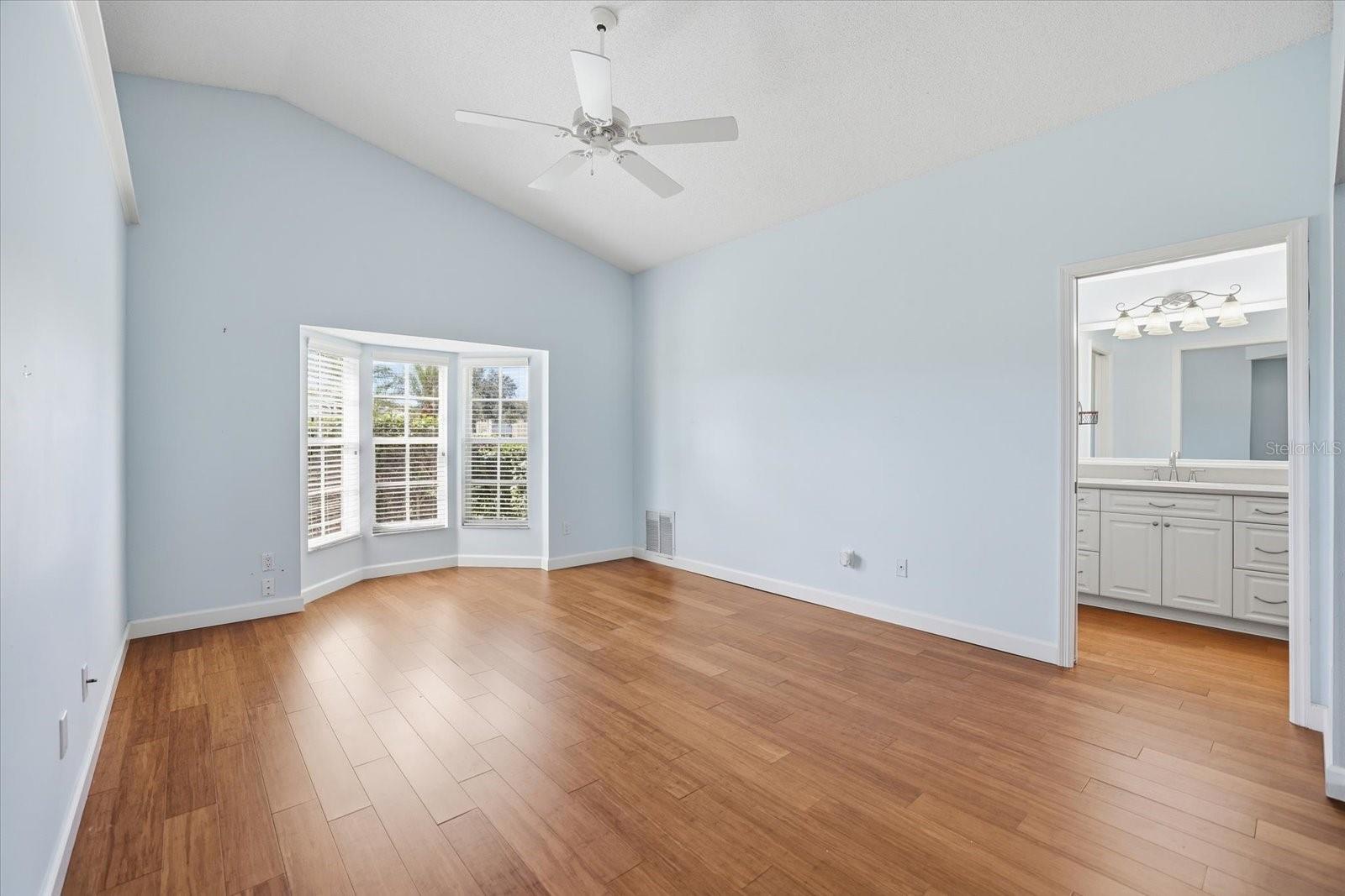522 CLUBSIDE CIR #10 — photo 10