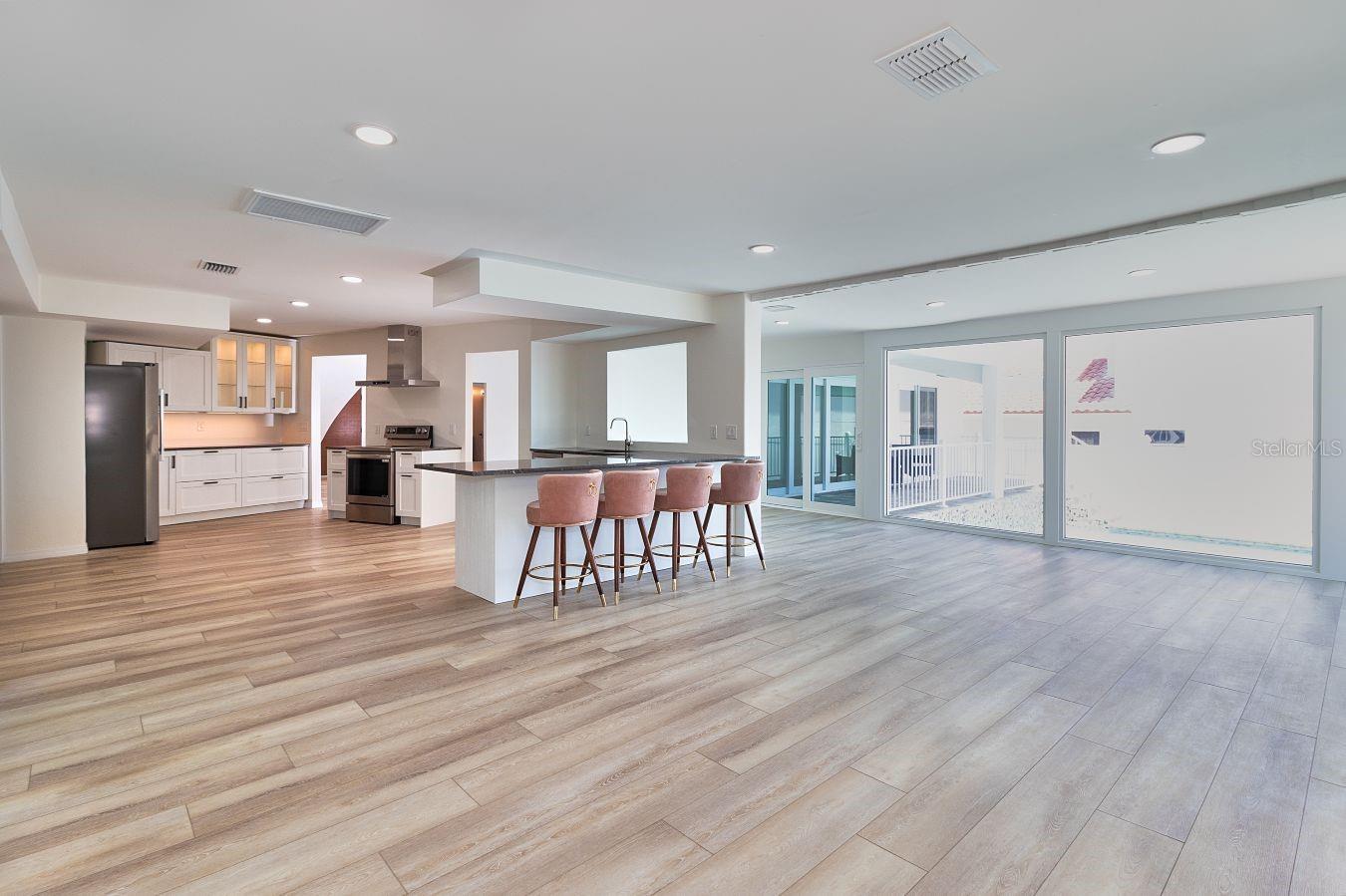 451 PALM IS NE — photo 13