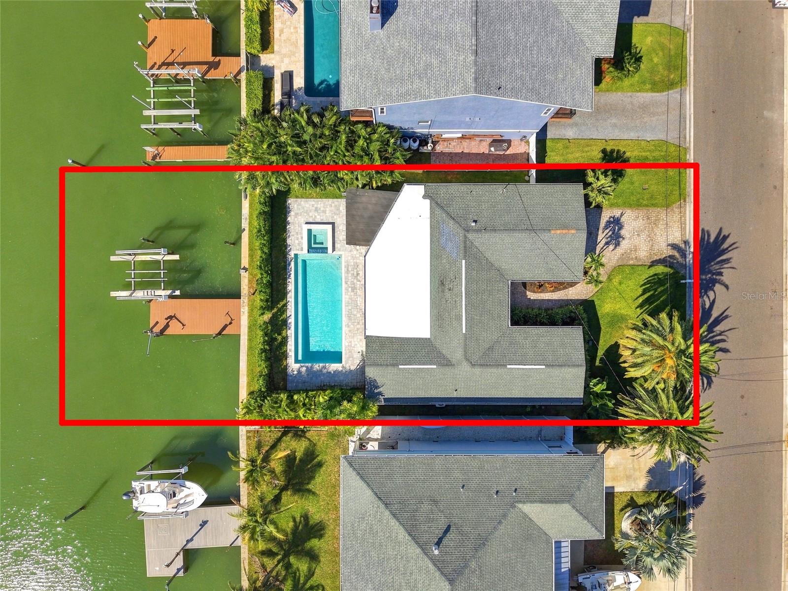556 JOHNS PASS AVE — photo 5