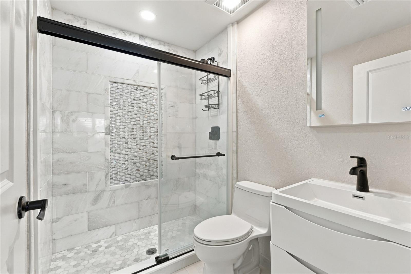 556 JOHNS PASS AVE — photo 23
