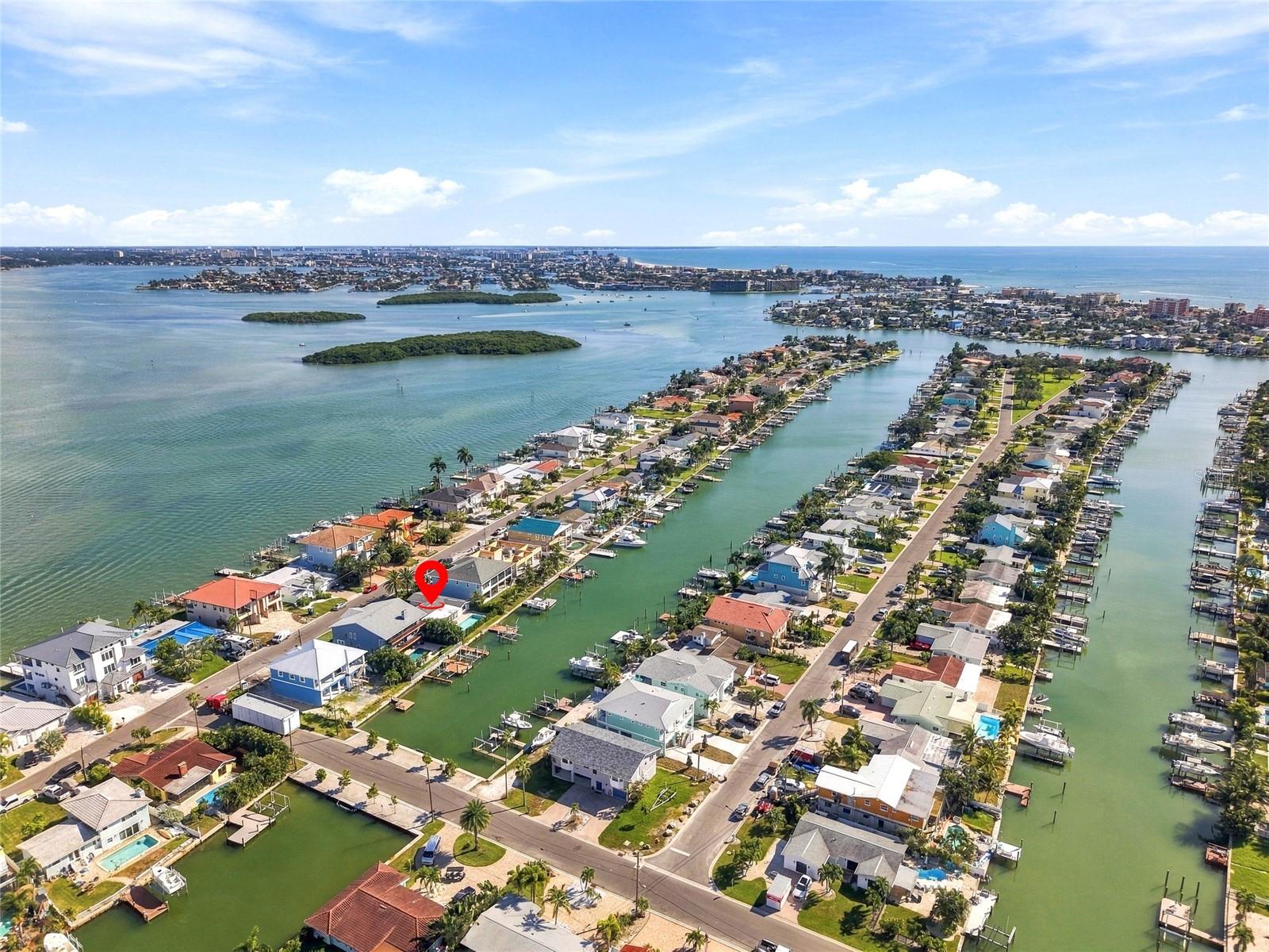 556 JOHNS PASS AVE — photo 4