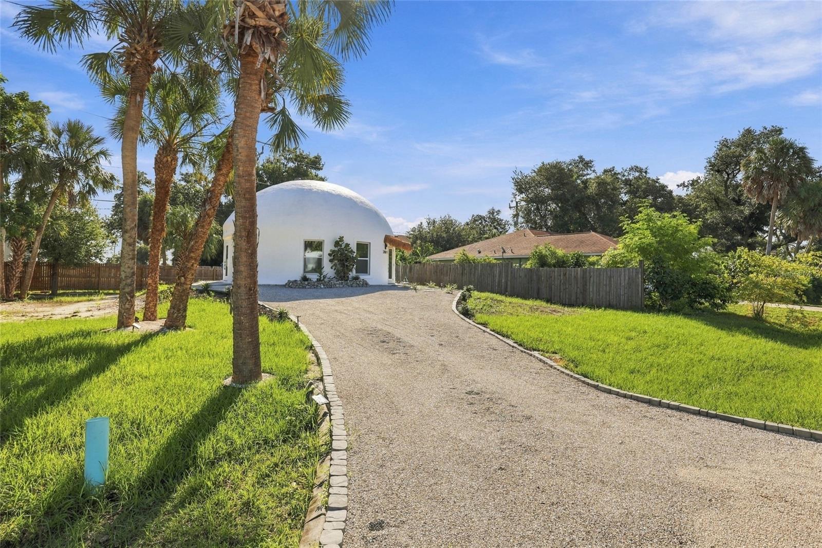 2881 GENTIAN RD — photo 4