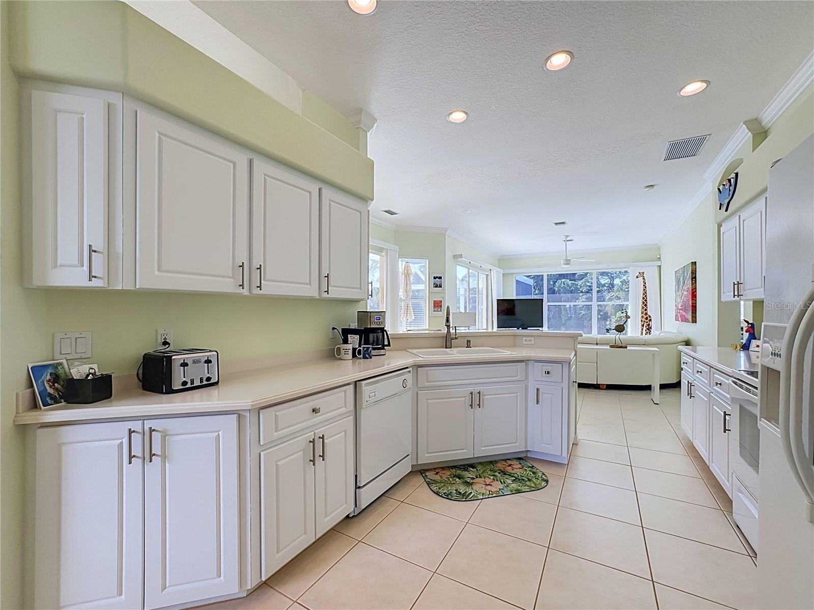 2231 LAKEWOOD TER — photo 22