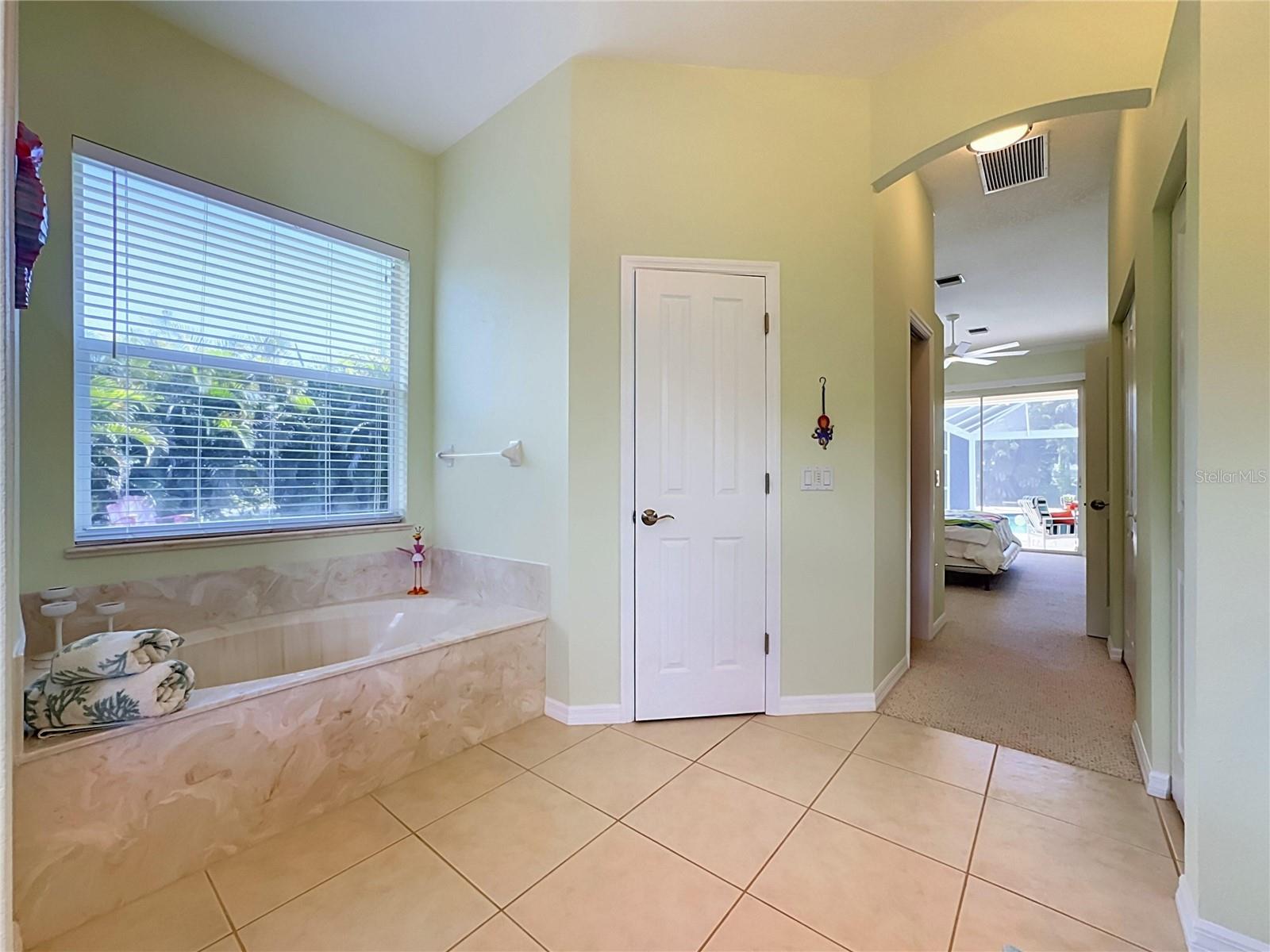 2231 LAKEWOOD TER — photo 35