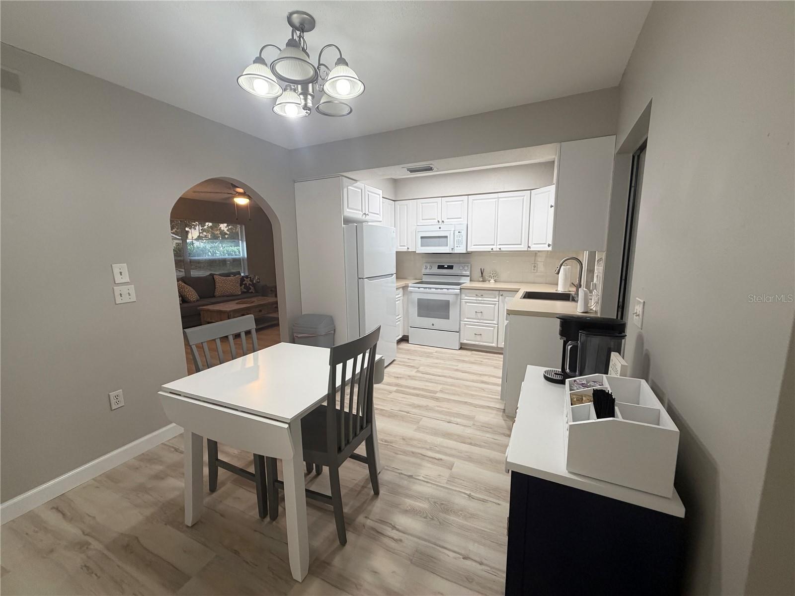 1250 HORIZON RD — photo 10