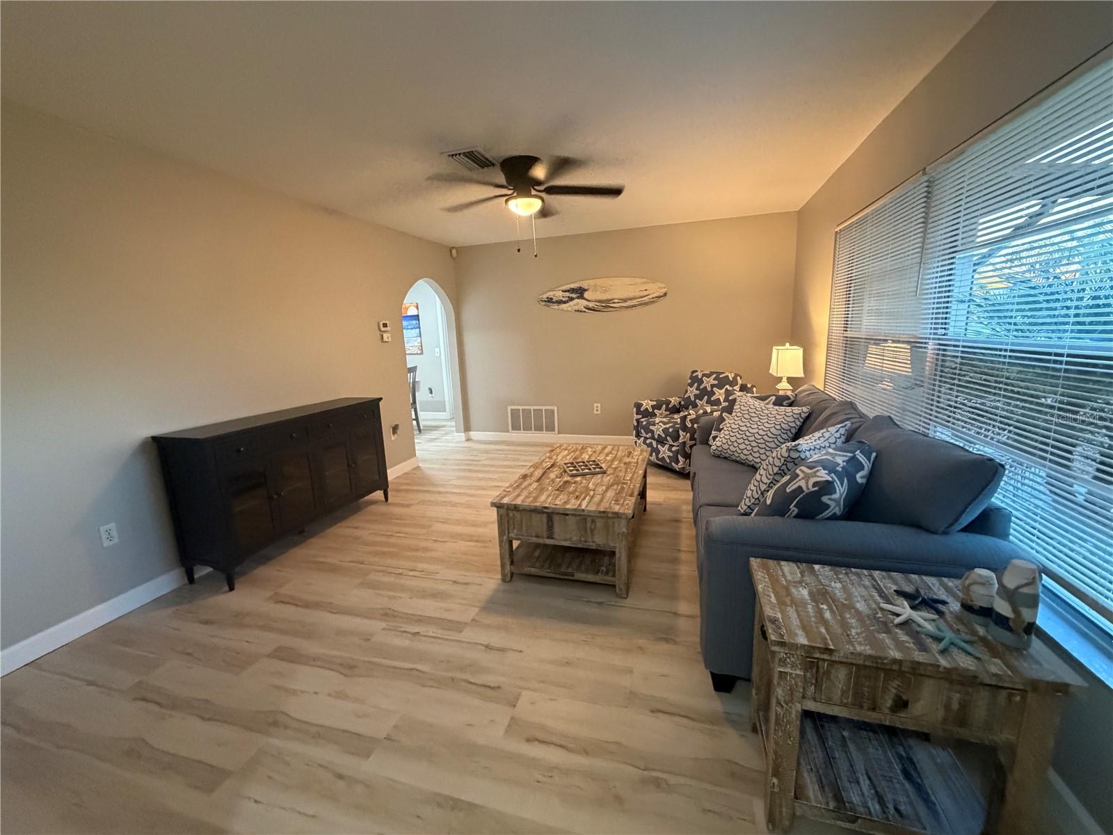 1250 HORIZON RD — photo 4