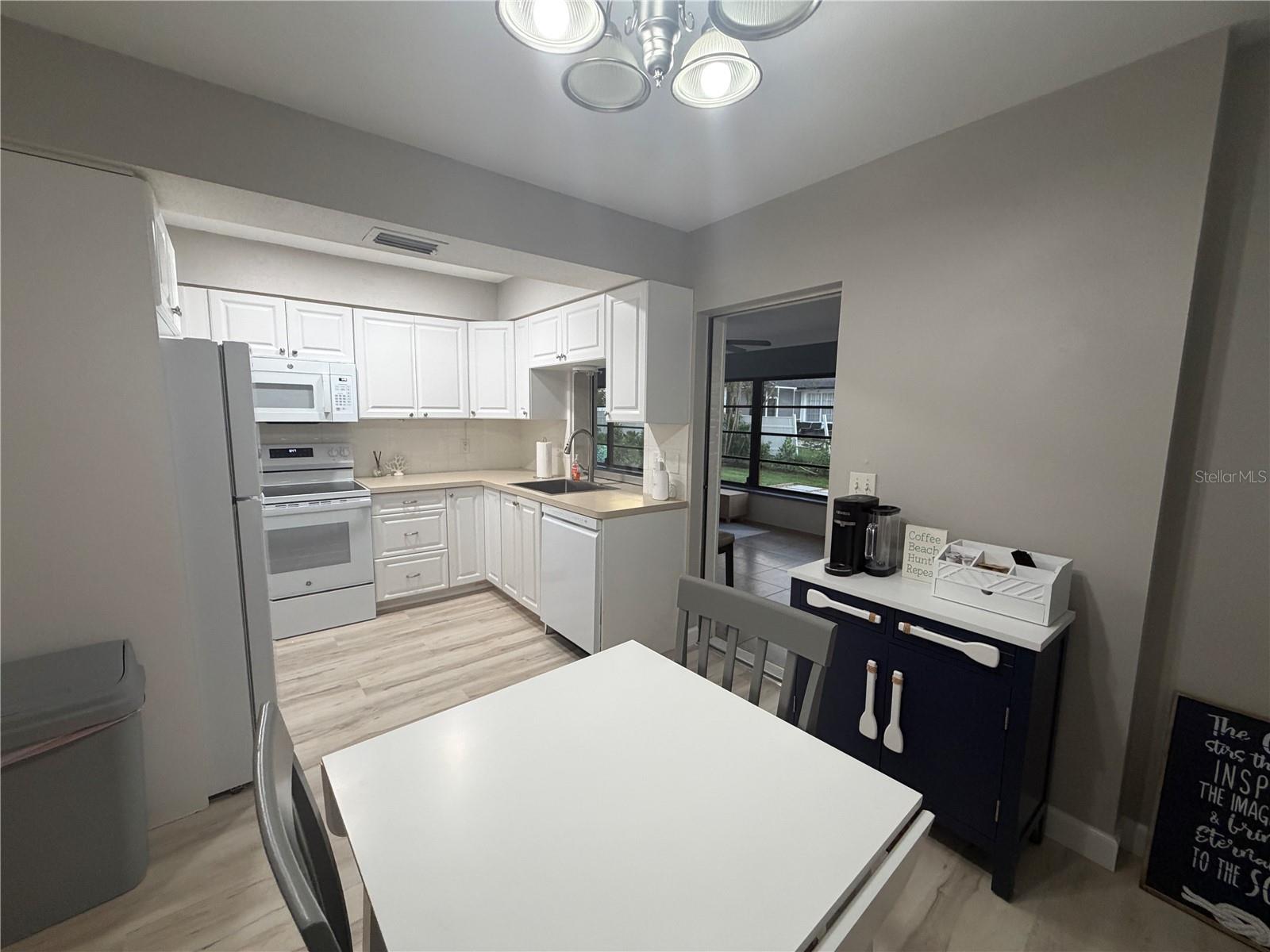 1250 HORIZON RD — photo 8