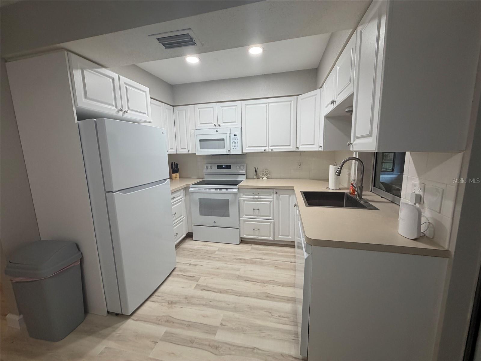 1250 HORIZON RD — photo 7