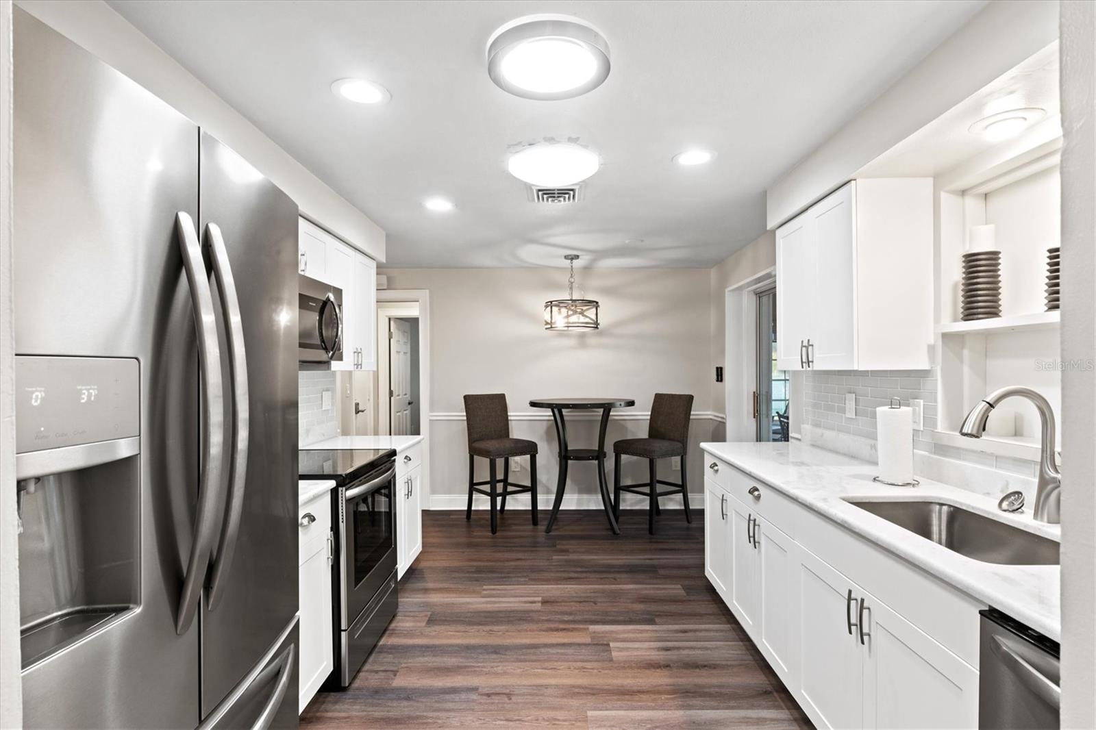 204 MONET DR — photo 16