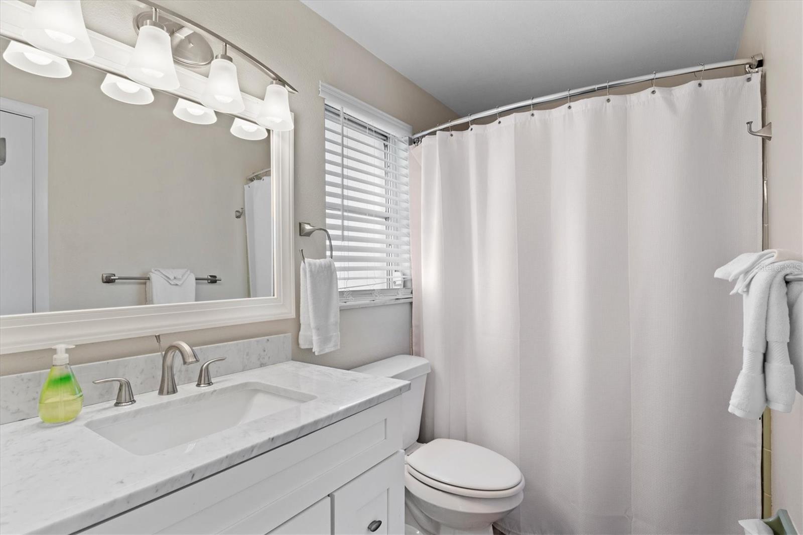204 MONET DR — photo 24