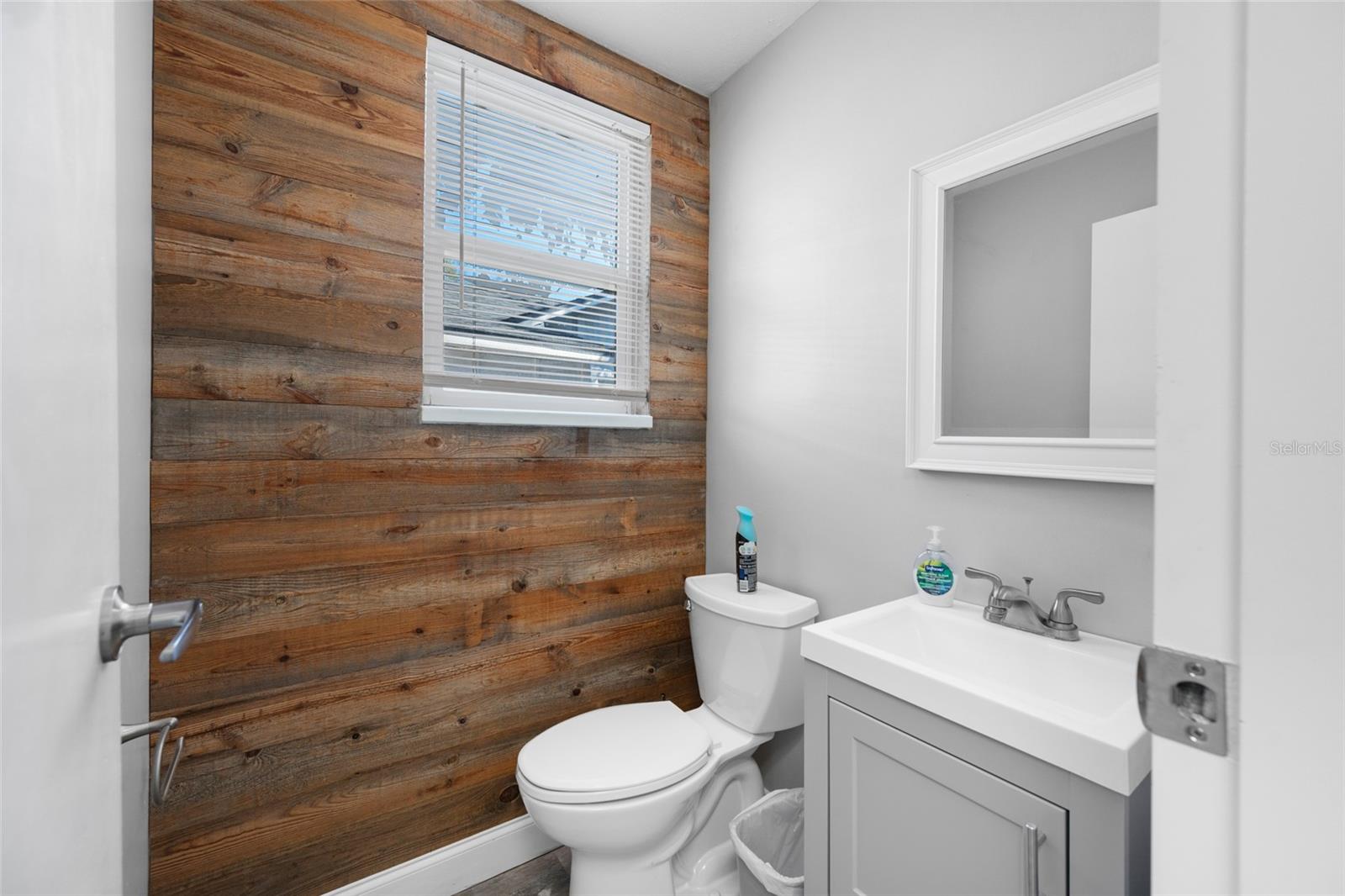 710 1ST AVE SW — photo 44
