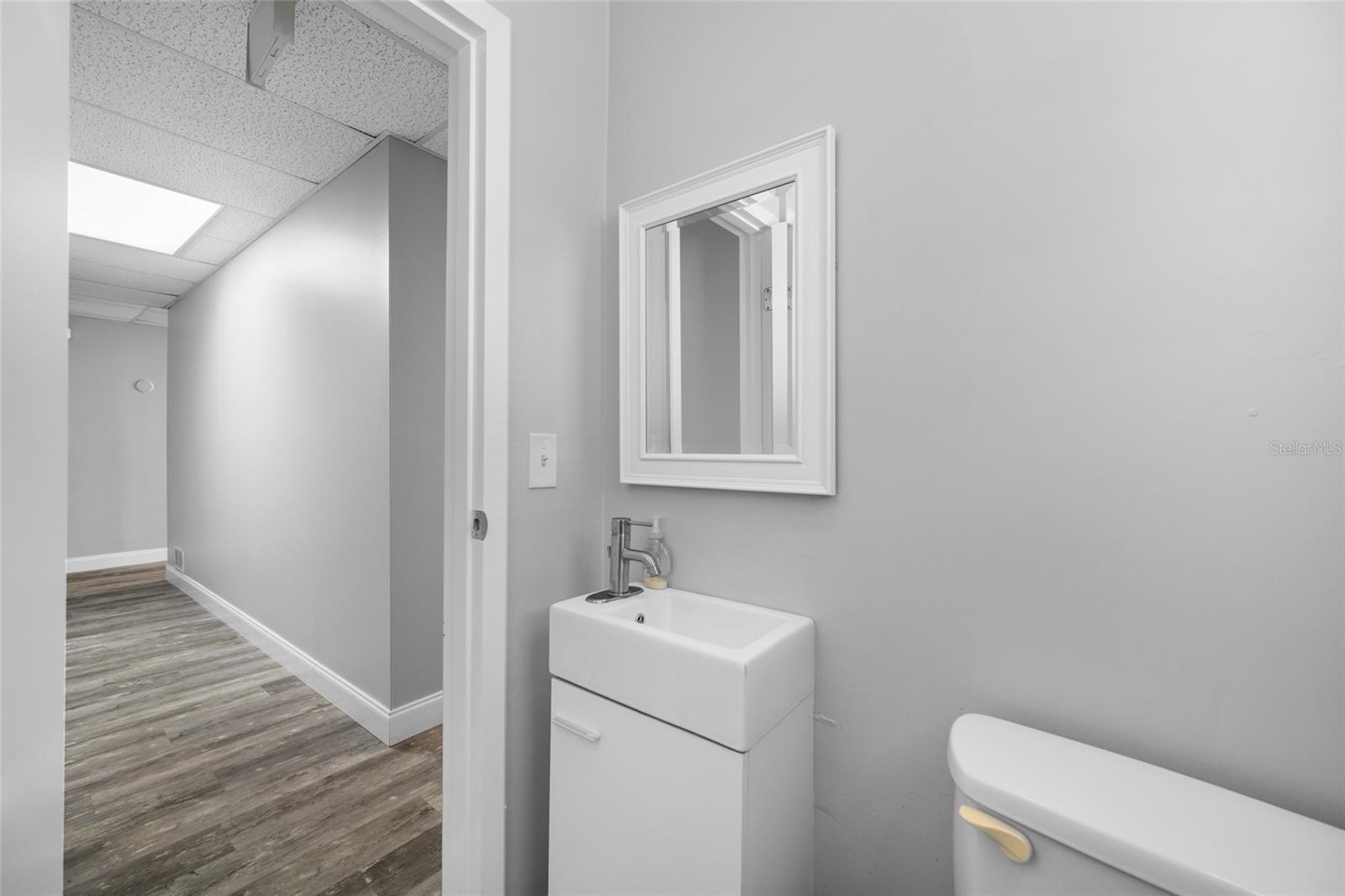 710 1ST AVE SW — photo 47