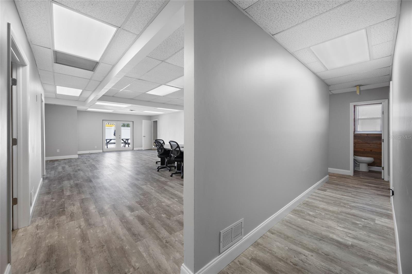 710 1ST AVE SW — photo 19