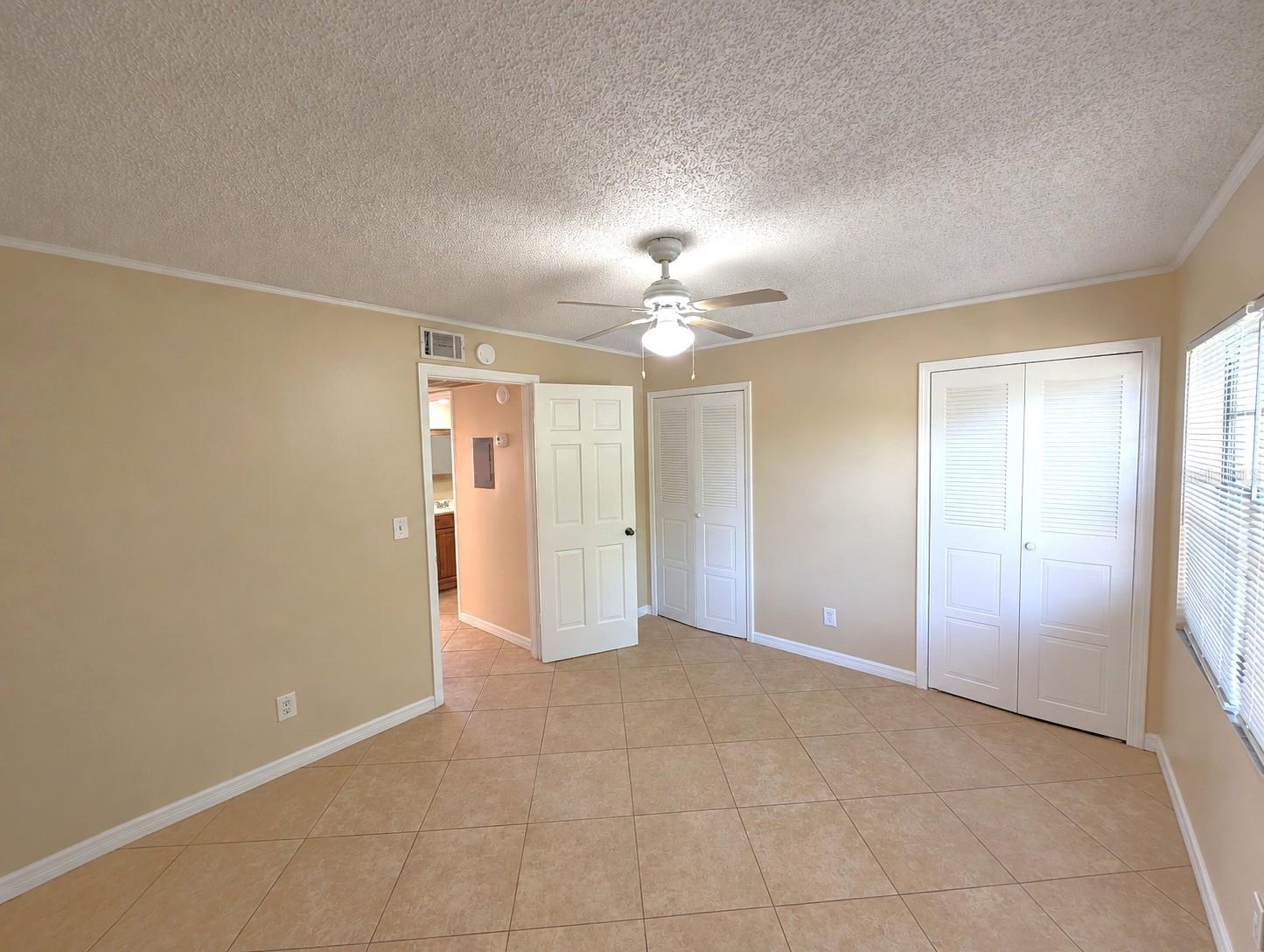 6415 S ROBERTS AVE #201 — photo 6