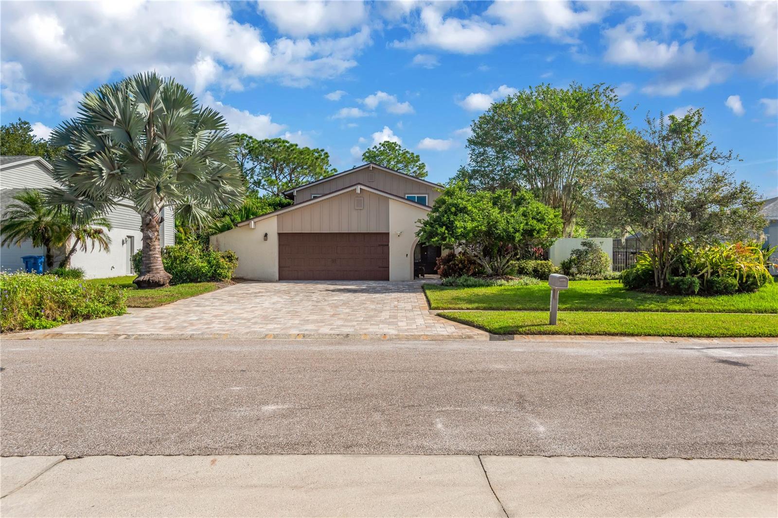 16407 W COURSE DR — photo 39