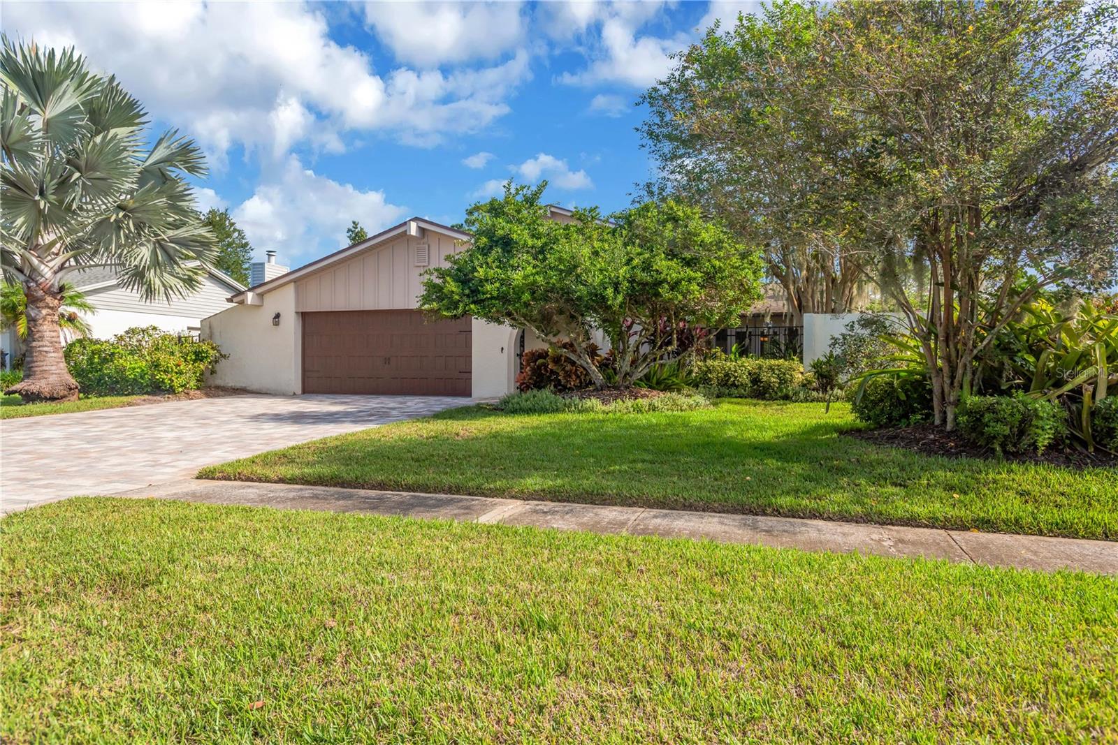 16407 W COURSE DR — photo 37