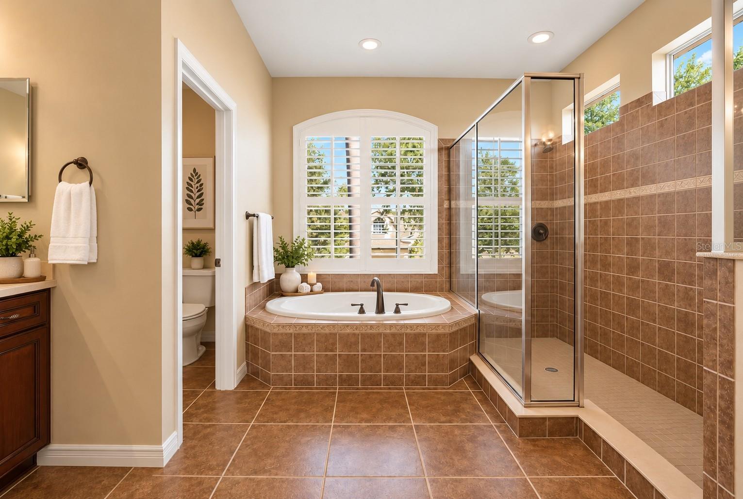 5809 LEXINGTON DR — photo 32
