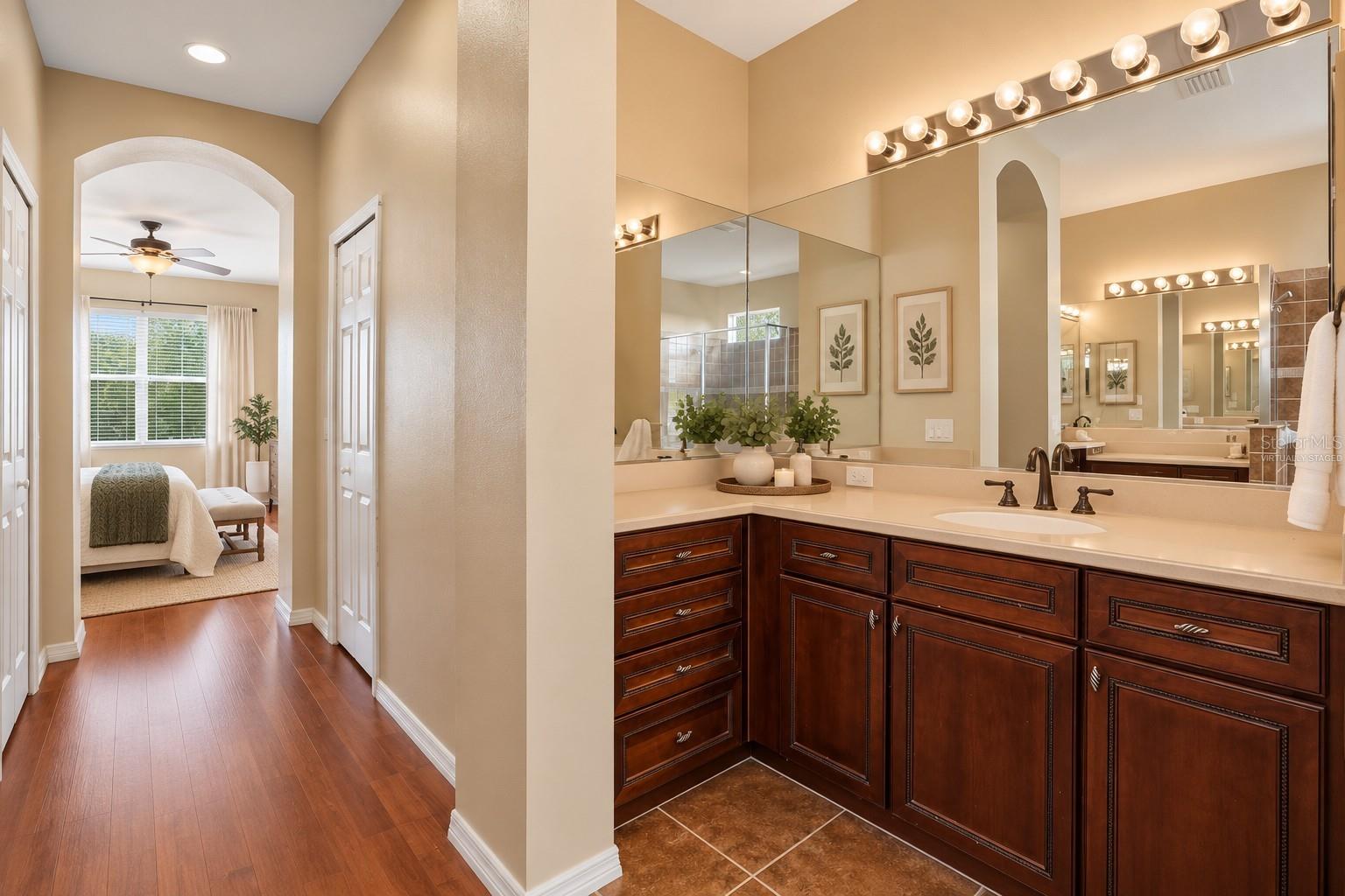 5809 LEXINGTON DR — photo 36