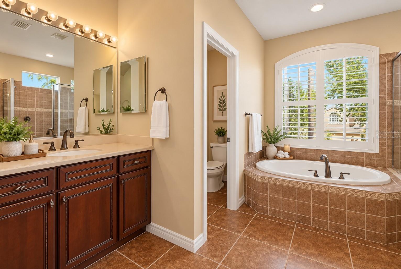 5809 LEXINGTON DR — photo 33
