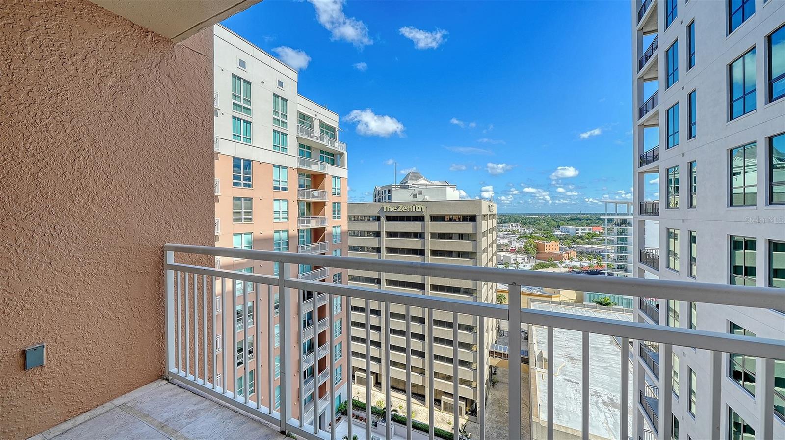 1350 MAIN ST #1409 — photo 5